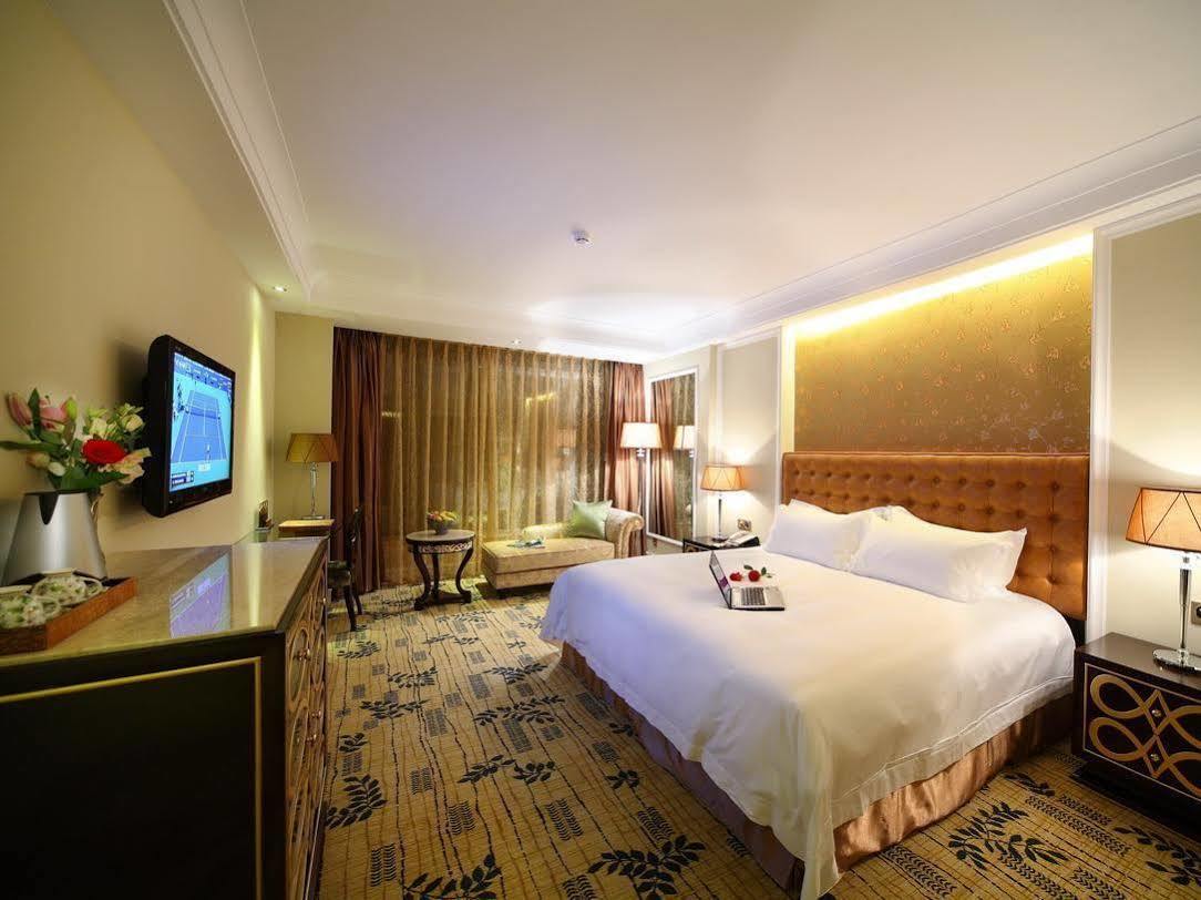 King Century Hotel Zhongshan  Bagian luar foto