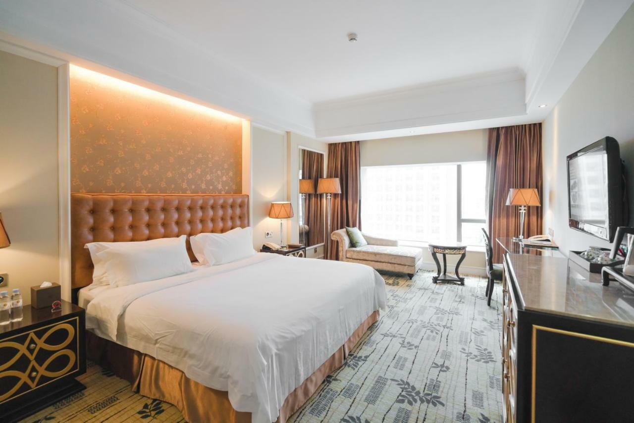 King Century Hotel Zhongshan  Bagian luar foto