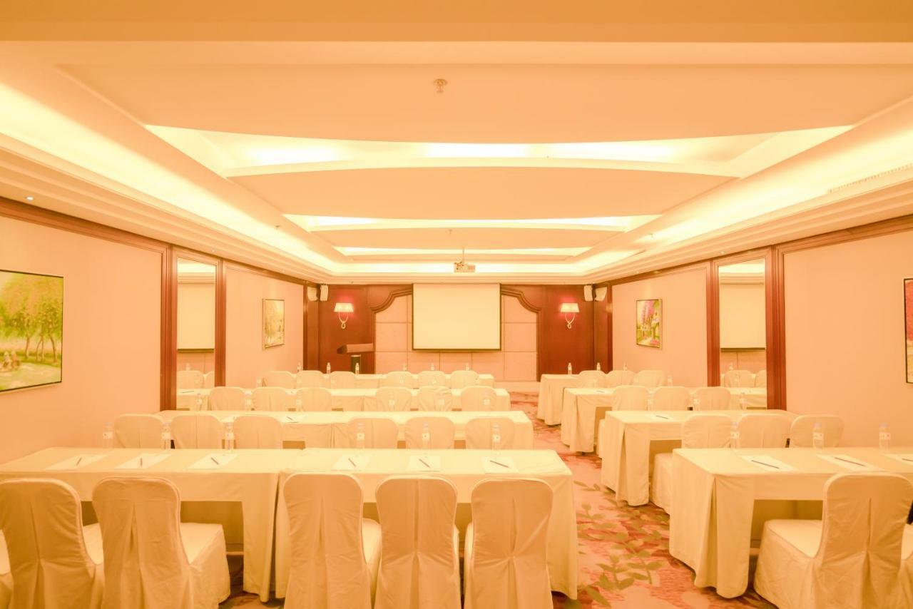 King Century Hotel Zhongshan  Bagian luar foto